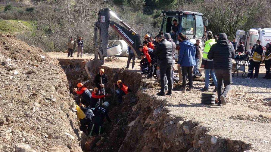 Toprak Altında Kalan İşçi İçin Seferber Oldular