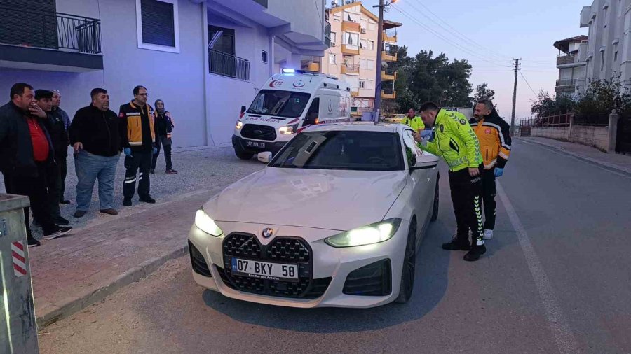 Uyuşturucu Etkisinde Otomobilde Sızdı, Karşısında Polisleri Görüp Gaza Basınca Ortalığı Savaş Alanına Döndürdü