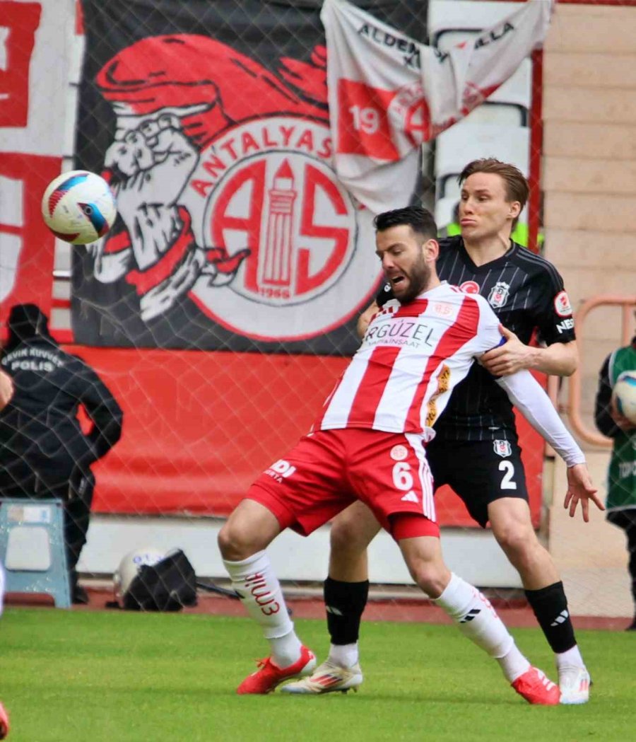 Ziraat Türkiye Kupası: Antalyaspor: 0 - Beşiktaş: 1 (ilk Yarı)