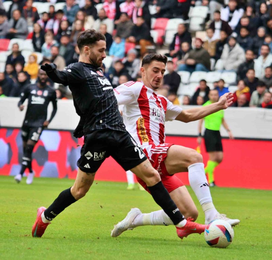 Ziraat Türkiye Kupası: Antalyaspor: 0 - Beşiktaş: 1 (ilk Yarı)