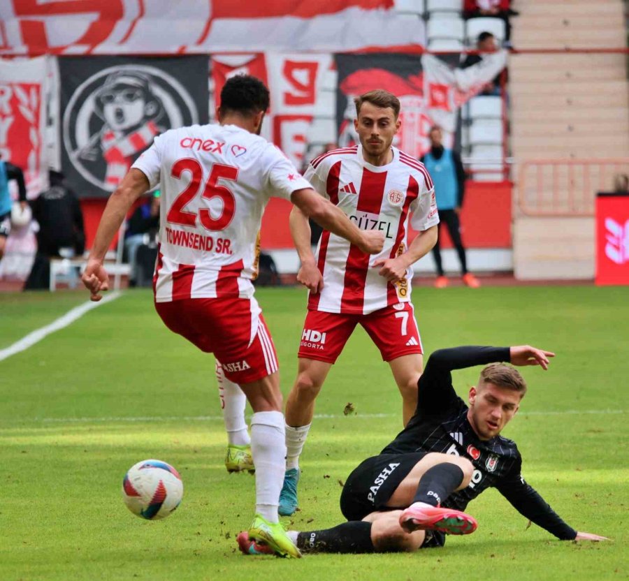 Ziraat Türkiye Kupası: Antalyaspor: 1 - Beşiktaş: 2 (maç Sonucu)