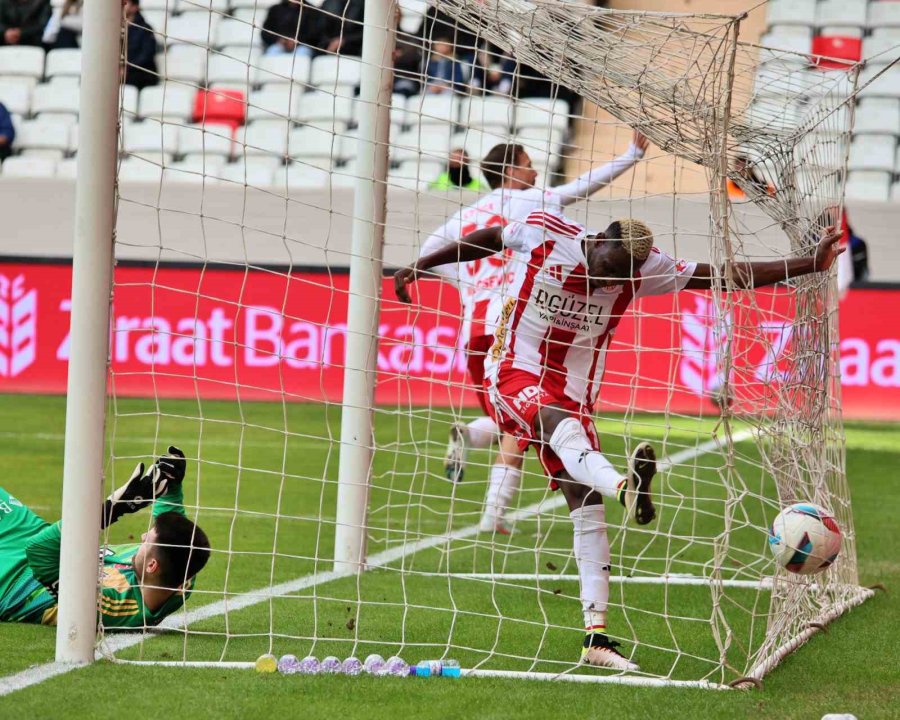 Ziraat Türkiye Kupası: Antalyaspor: 1 - Beşiktaş: 2 (maç Sonucu)