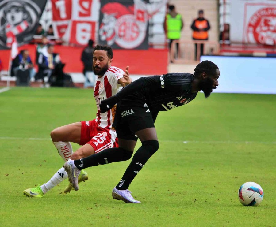 Ziraat Türkiye Kupası: Antalyaspor: 1 - Beşiktaş: 2 (maç Sonucu)