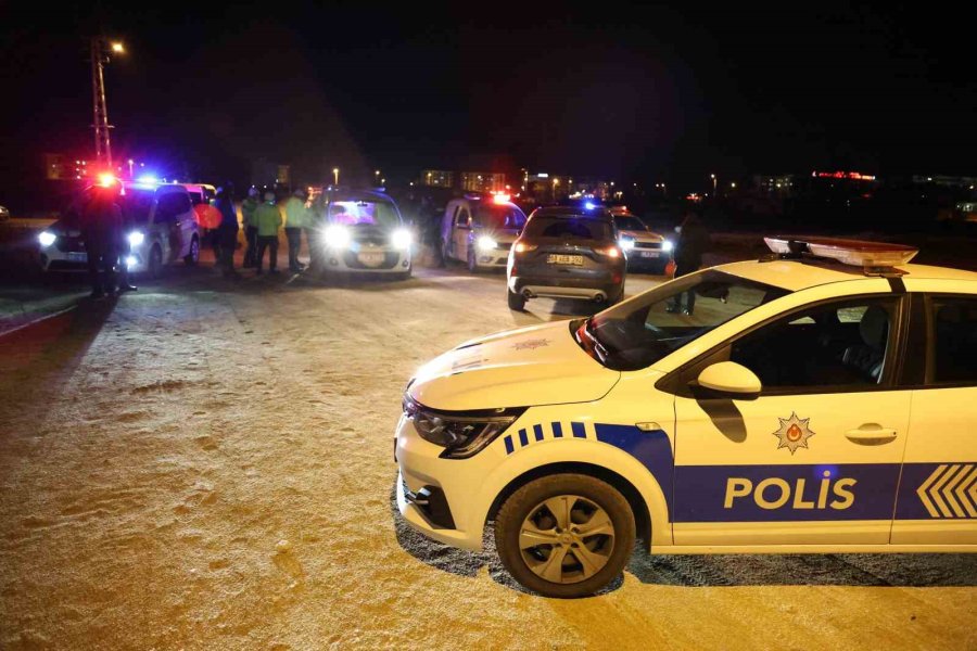 5 Yıl Önce Kaçmıştı, Yine Polisleri Peşine Taktı