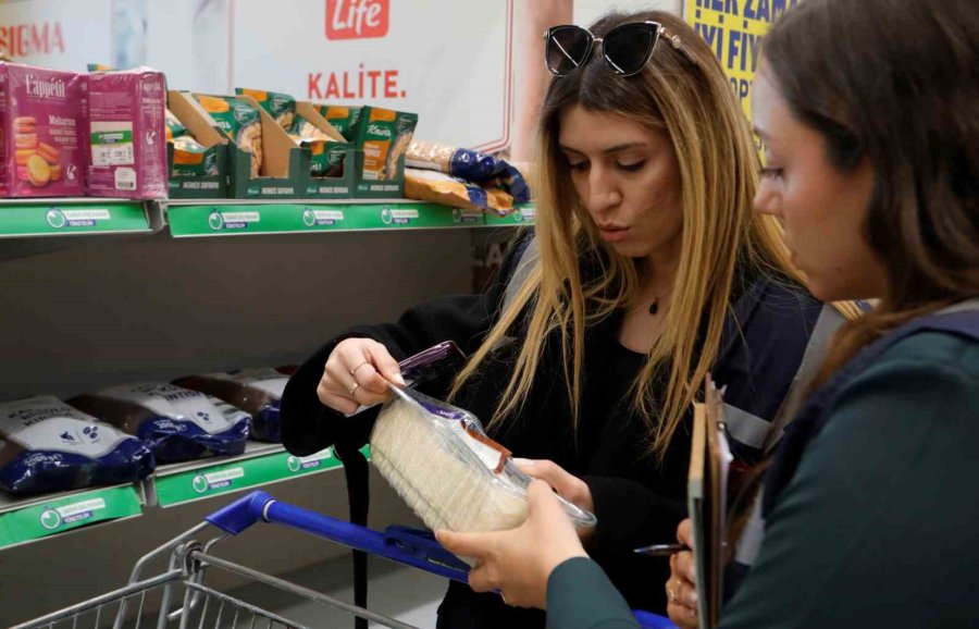 Antalya’da Ramazan Öncesi Toptancı, Market, Restoran Ve Kafelerde Fiyat Denetimi