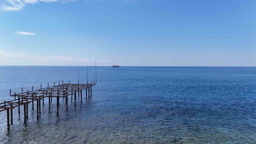 Alanya’da Turizmcilerden Aytemiz’e Ait Akaryakıt Dolum Tesisine Olumlu Çed Raporu Verilmesine Tepki