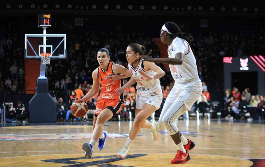 Fıba Kadınlar Euroleague: Çbk Mersin: 92 - Valencia Basket: 77