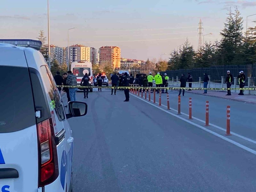 Konya’da Otomobilde Yangın: 3 Aylık Bebek Ve Teyzesi Öldü