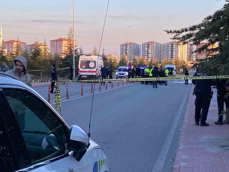 Konya’da Otomobilde Yangın: 3 Aylık Bebek Ve Teyzesi Öldü