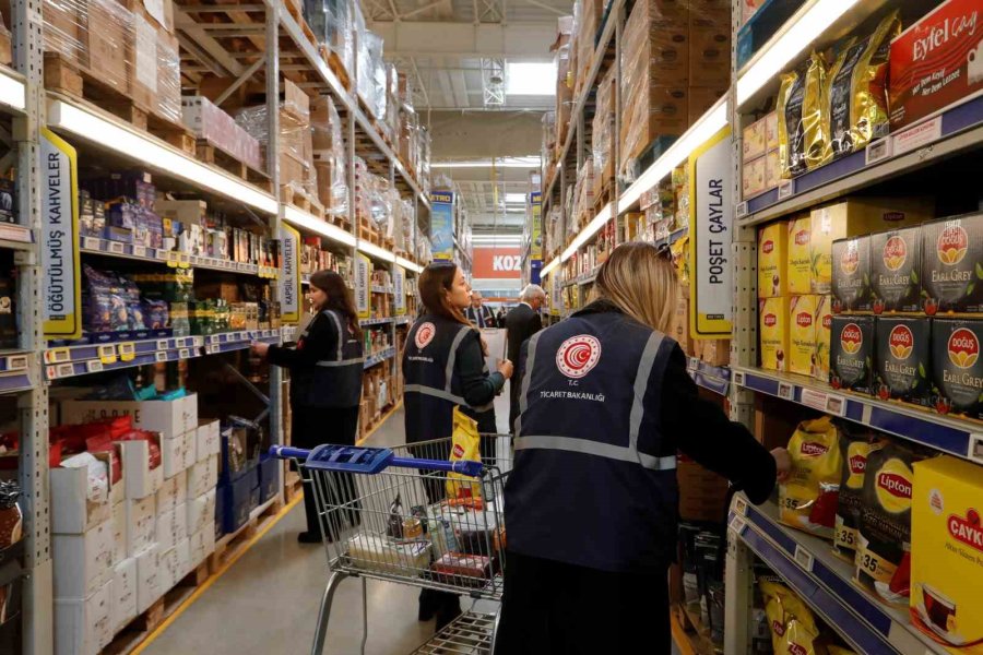 Antalya’da Ramazan Öncesi Toptancı, Market, Restoran Ve Kafelerde Fiyat Denetimi