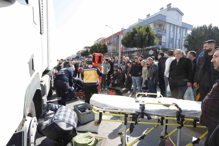 Yaşlı Adam Tırın Altında Kaldı, Yol Arkadaşının "vay Ali’m Vay" Feryadı Yürek Burktu