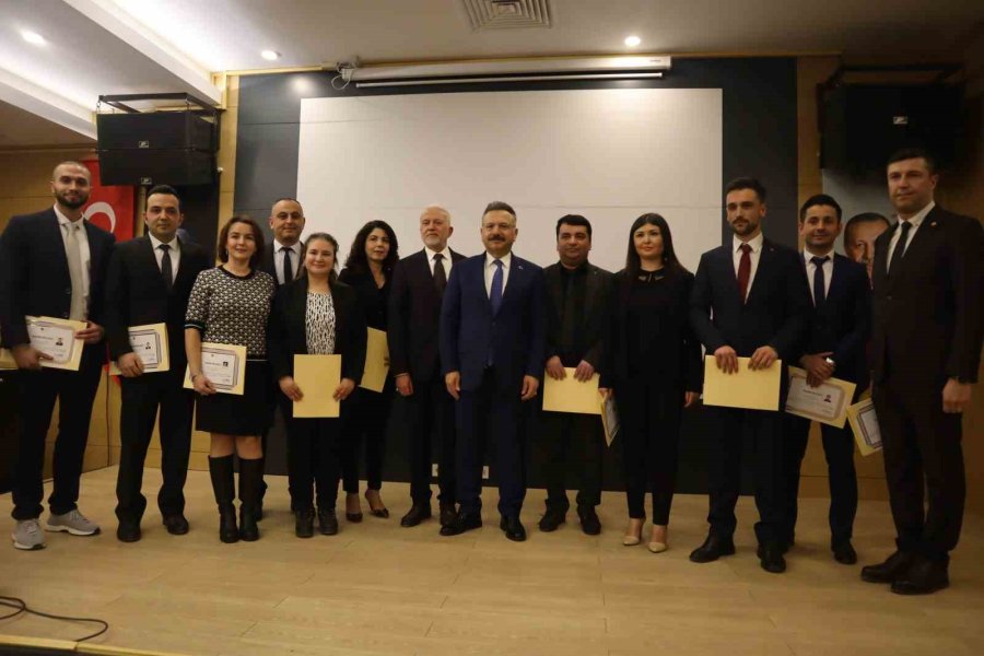 "maziden İstikbale Asırlık Şifa" Eserinin Sergisi Açıldı