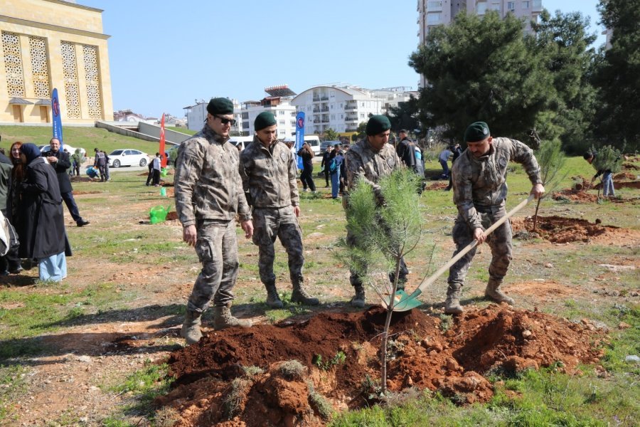 Akdeniz’de Güzel Sanatlar Sempozyumu Ve Kültür Sanat Çalıştayı