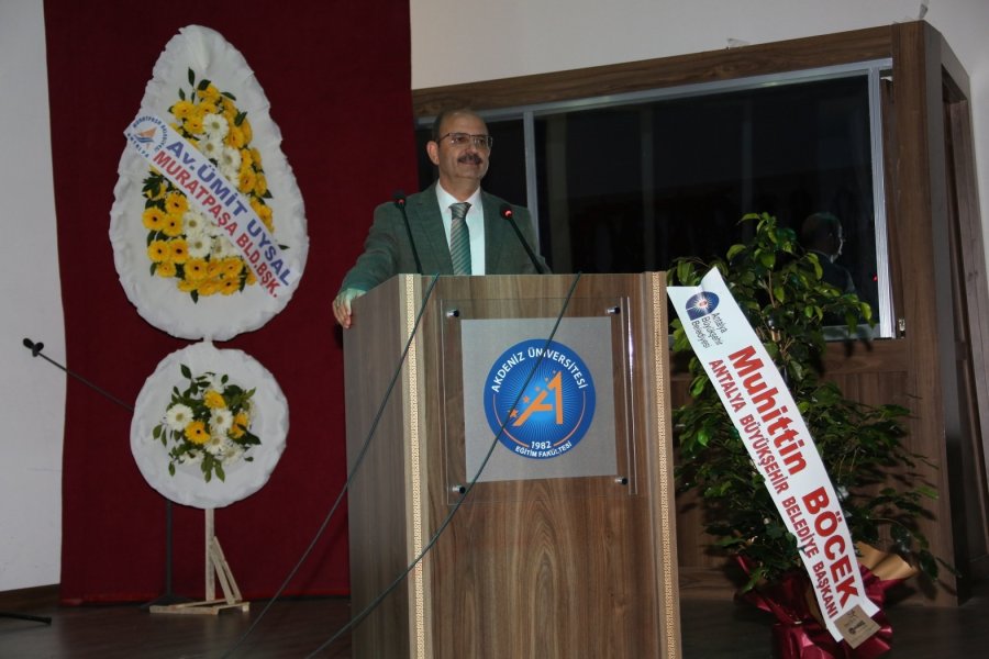 Akdeniz Üniversitesi’nde ‘türk Dünyasında Dilde Birlik: Ortak Türk Alfabesi’ Konferansı