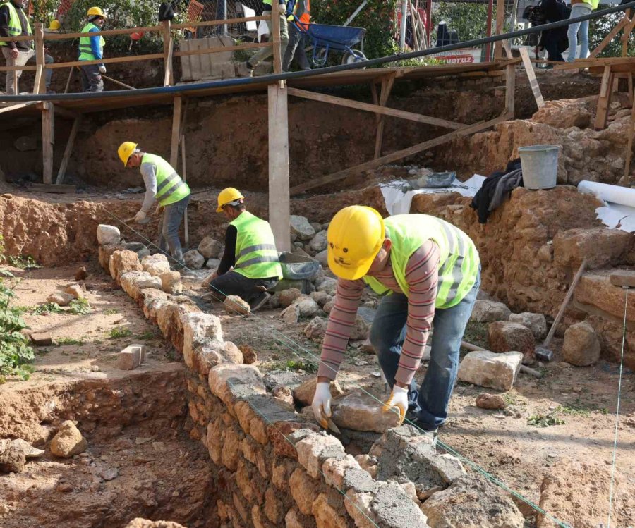 Hıdırlık Kulesi’nde Heyecan Verici Arkeolojik Keşif