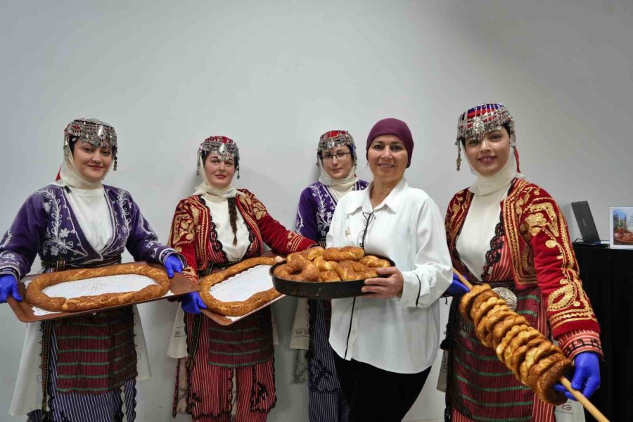 Antalya’da Ramazan Öncesi Simit Kültürüne Yolculuk Yapıldı