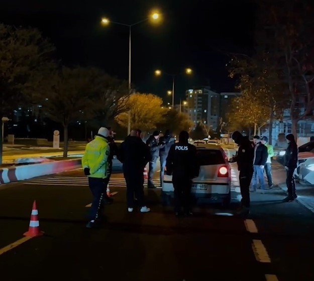 Şok Uygulamalarda 15 Aranan Şahıs Yakalandı