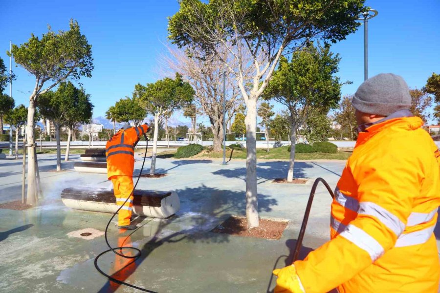 Büyükşehir Temizlik Envanterini Genişletiyor