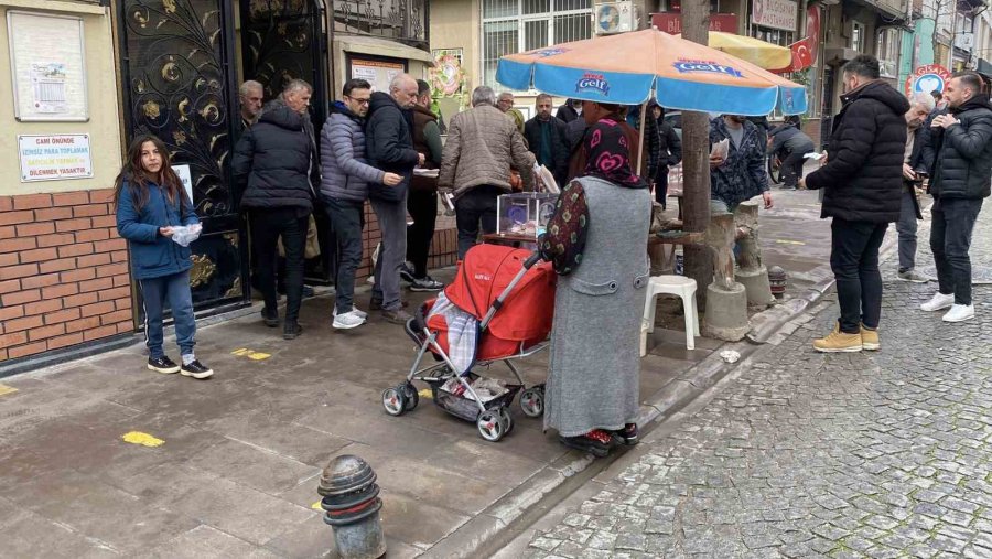 Ramazan Ayı’nın Gelmesiyle Dilenciler Arttı