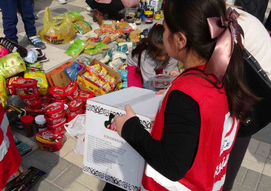 Ramazan Ayı Nedeniyle Çocuklar Örnek Bir Çalışmaya İmza Attı