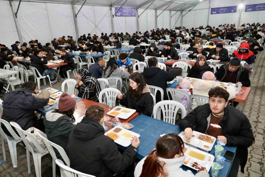 Odunpazarı Belediyesi, Ramazan Ayında Dayanışma Sofraları Kuruyor