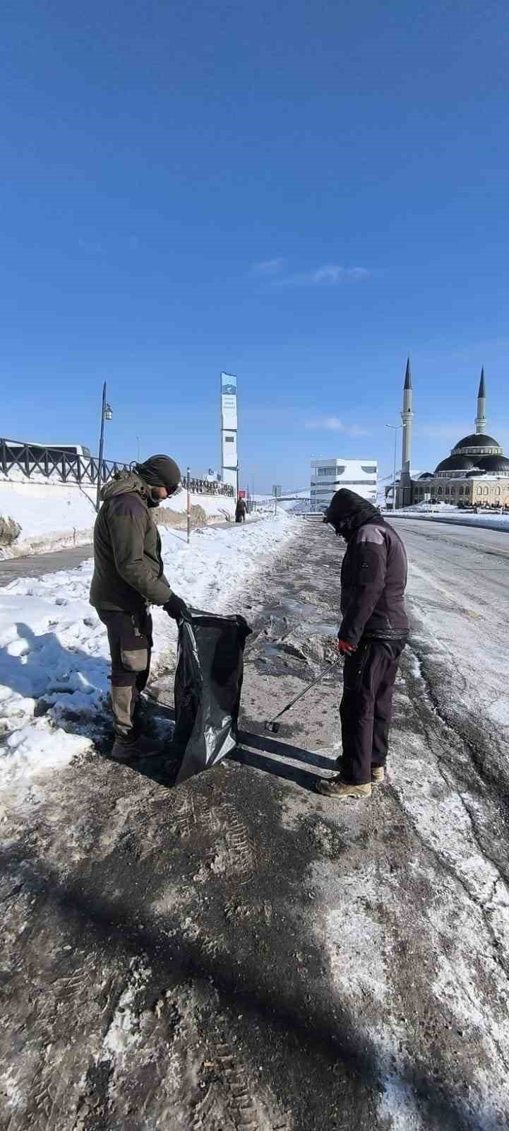 Büyükşehir, Daha Temiz Kayseri İçin Çalışmalarını Sürdürüyor