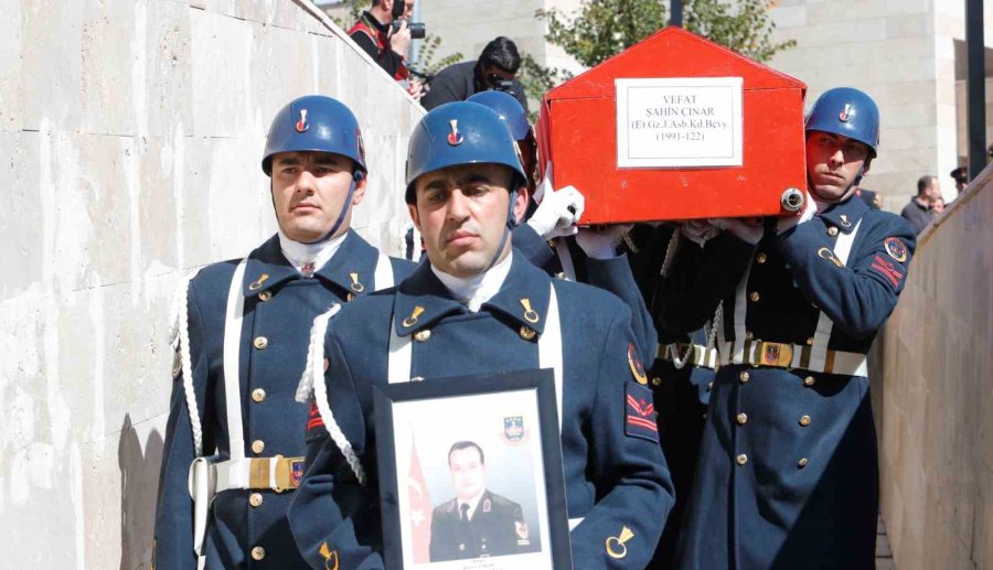 Terör Örgütü İle Çıkan Çatışmada Yaralanmıştı, 14 Yıllık Yaşam Mücadelesini Kaybetti