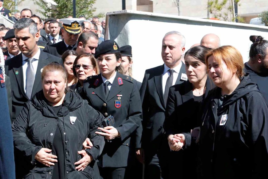 Terör Örgütü İle Çıkan Çatışmada Yaralanmıştı, 14 Yıllık Yaşam Mücadelesini Kaybetti