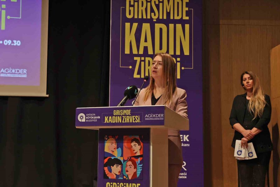 Girişimci Kadınlar Başarı Hikayelerini Anlattı