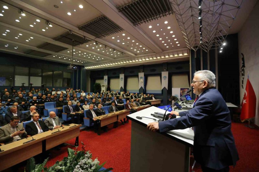 Büyükkılıç: "sismik Tehlike Haritasını Çıkarmak Öncelikli Hedeflerimiz Arasında"