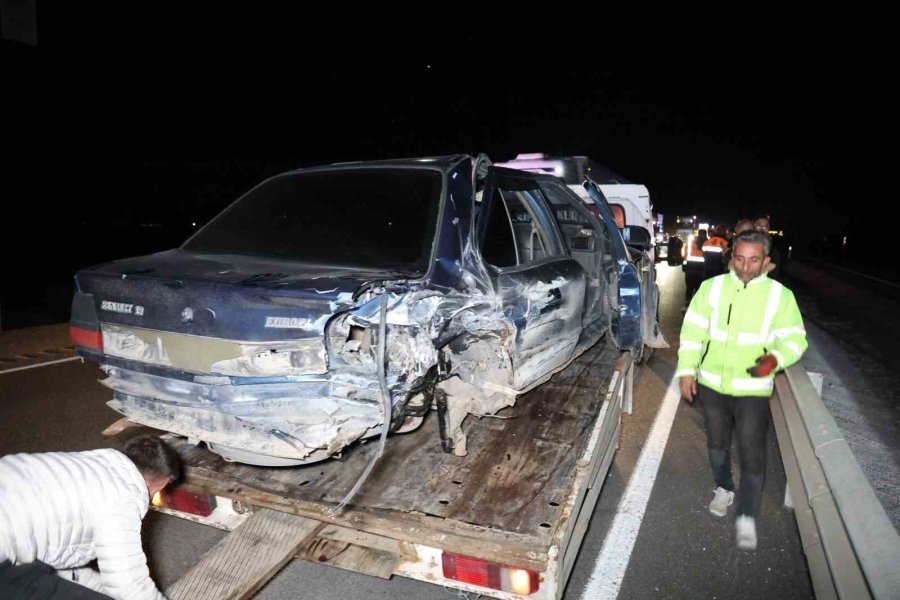 Aksaray’da Trafik Kazası: 1 Ölü, 2 Yaralı