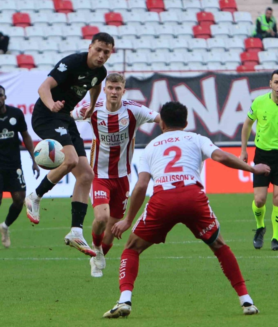 Trendyol Süper Lig: Antalyaspor: 2 - Çaykur Rizespor: 1 (maç Sonucu)