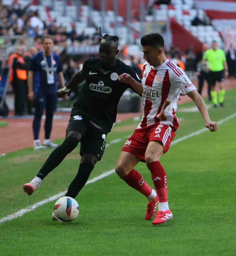 Trendyol Süper Lig: Antalyaspor: 2 - Çaykur Rizespor: 1 (maç Sonucu)