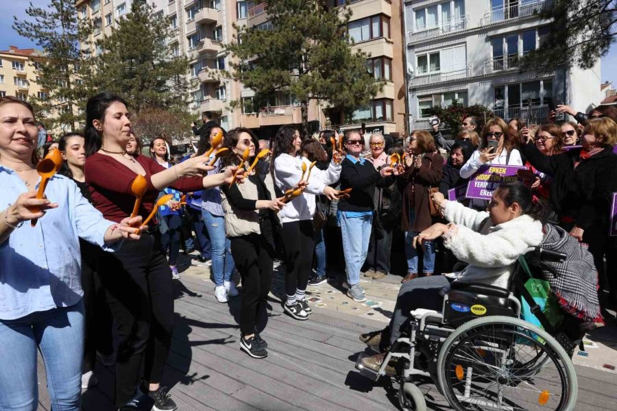 Odunpazarı’nda Kadınlar Eşitlik İçin Buluştu