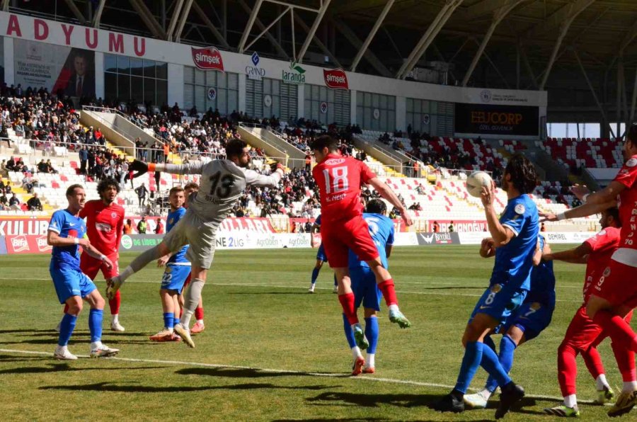 Tff 2. Lig: Karaman Fk: 1 - Serik Belediyespor: 1