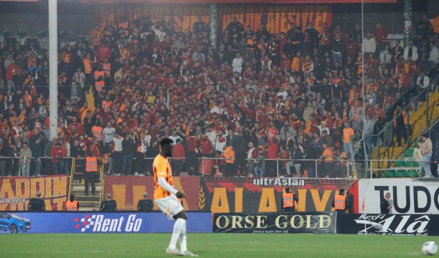 Trendyol Süper Lig: Alanyaspor: 1 - Galatasaray: 0 (maç Devam Ediyor)