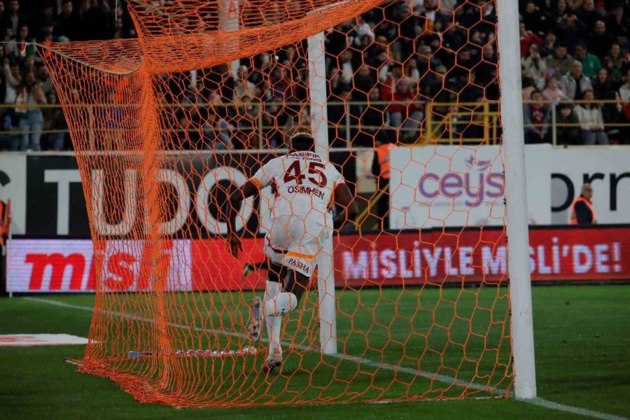 Trendyol Süper Lig: Corendon Alanyaspor: 1 - Galatasaray: 2 (maç Sonucu)