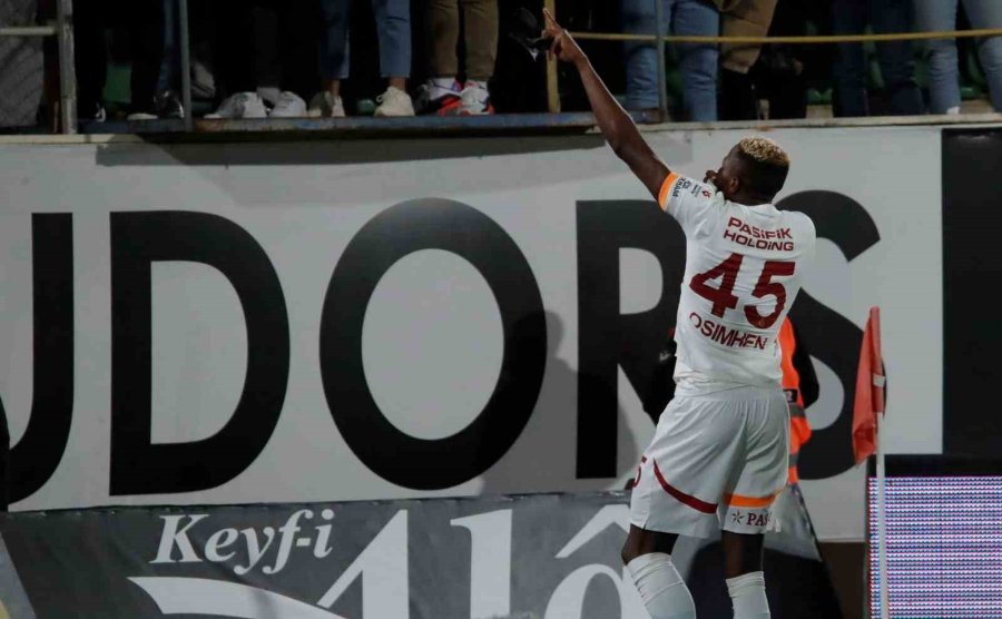 Trendyol Süper Lig: Corendon Alanyaspor: 1 - Galatasaray: 2 (maç Sonucu)