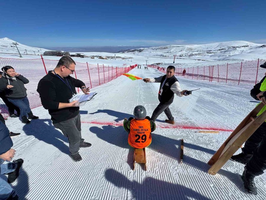 Geleneksel Kızak Türkiye Şampiyonası, Erciyes Kayak Merkezi’nde Yapıldı