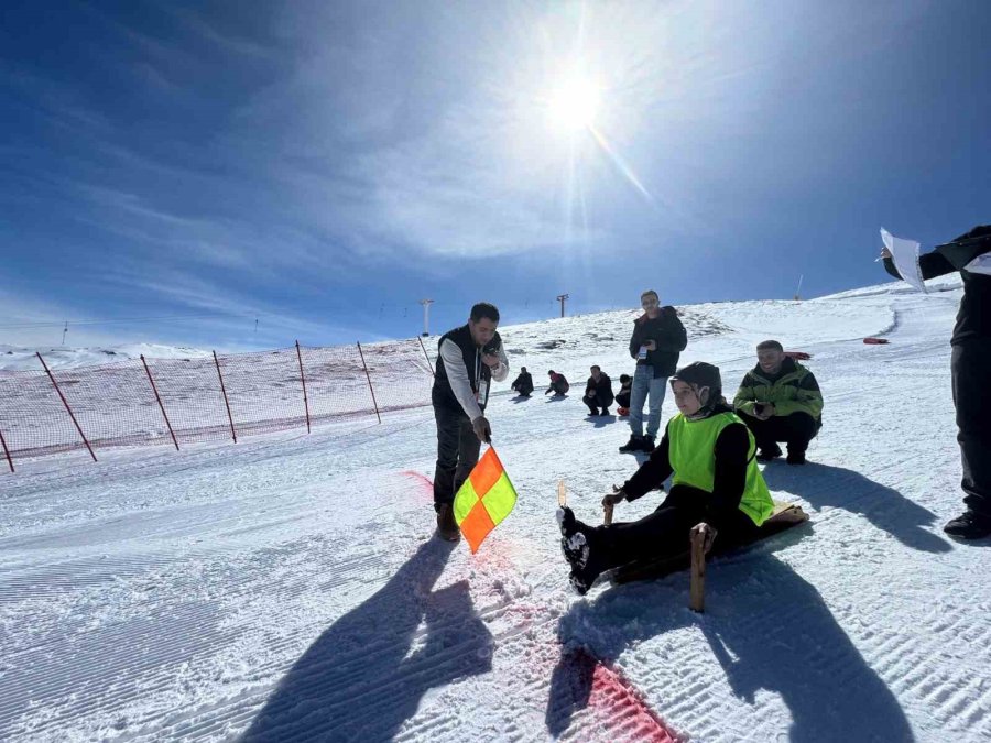 Geleneksel Kızak Türkiye Şampiyonası, Erciyes Kayak Merkezi’nde Yapıldı