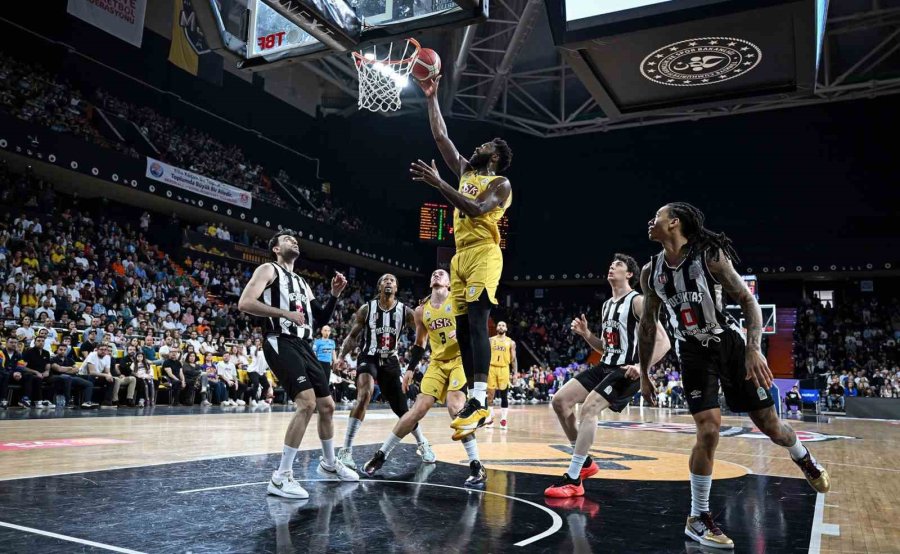 Türkiye Basketbol Süper Ligi: Mersin Spor Kulübü: 93 - Beşiktaş: 99