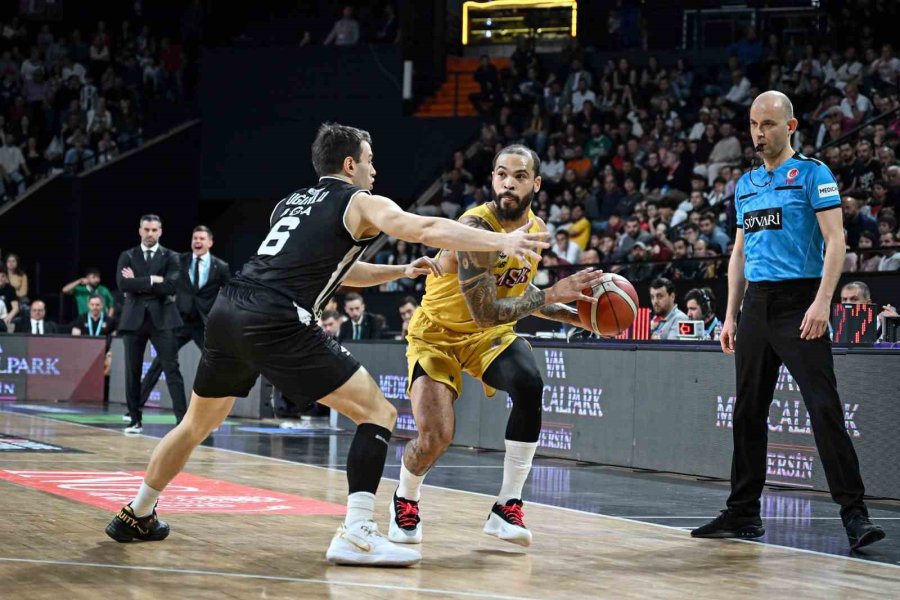 Türkiye Basketbol Süper Ligi: Mersin Spor Kulübü: 93 - Beşiktaş: 99