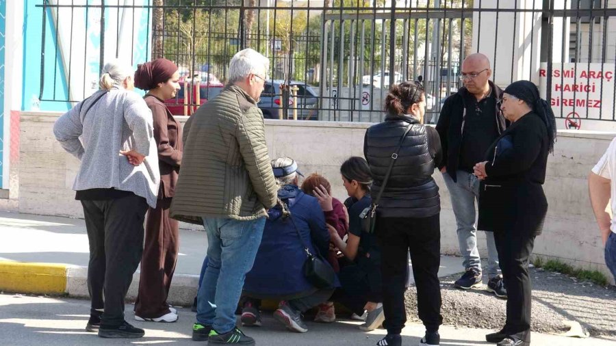 Kızının Ölüm Haberi İle Yıkılan Anne Ayakta Durmakta Zorlandı