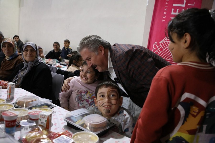 Melikgazi’de Çocuklar İlk Oruç, İlk İftar Heyecanı Yaşadı