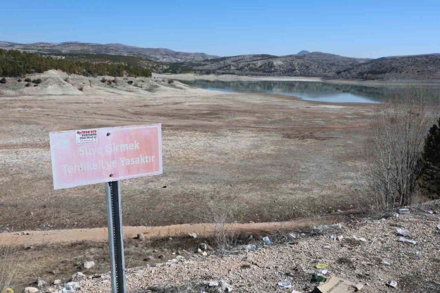 Konya’da Barajlarda Su Seviyesi Düştü, Tasarrufa Dikkat