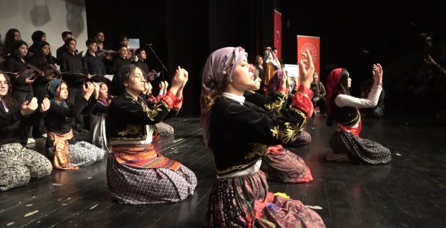 Alanya’da İstiklal Marşı’nın Kabulünün 104. Yıl Dönümü Coşkuyla Kutlandı