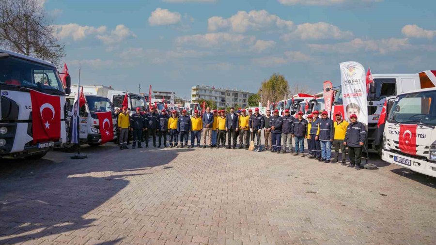 Tarsus Belediyesi Bünyesine Kazandırdığı 39 Yeni Araçla Filosunu Güçlendirdi