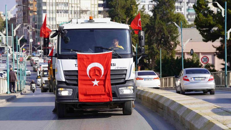 Tarsus Belediyesi Bünyesine Kazandırdığı 39 Yeni Araçla Filosunu Güçlendirdi