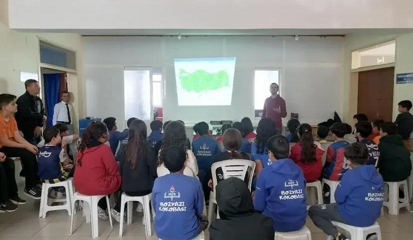 Bozyazı’da ’bağımlılıkla Mücadele Semineri’ Düzenlendi