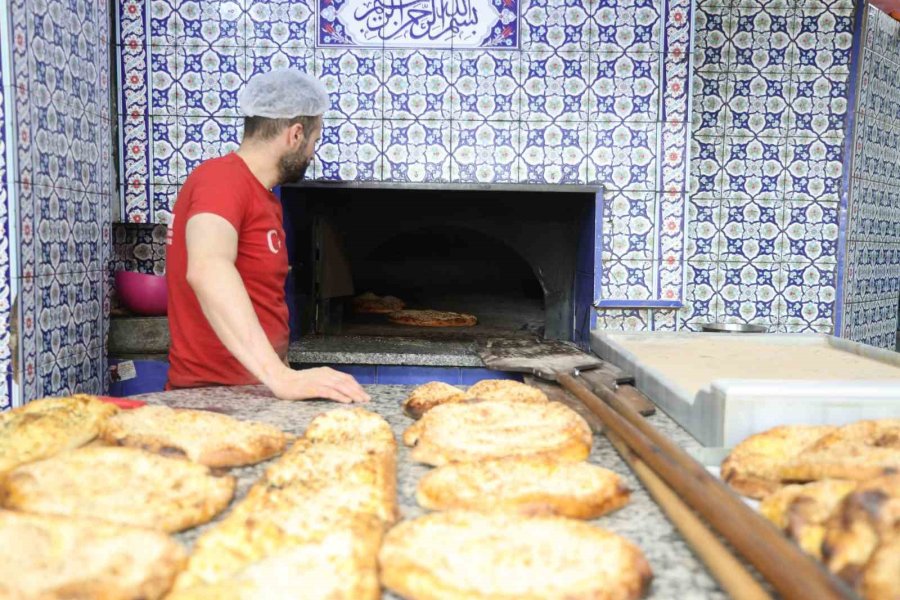 Ramazan Ayında 450 Derece Önünde Vazgeçilmez Lezzet Mesaisi